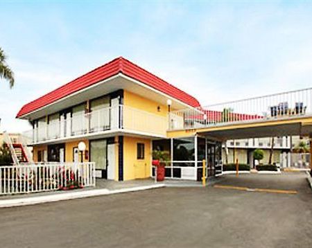 Express Inn & Suites Clearwater بينيلاس بارك المظهر الخارجي الصورة